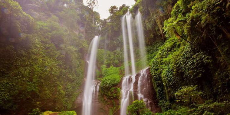 private-sekumpul-waterfall-hiking-tour