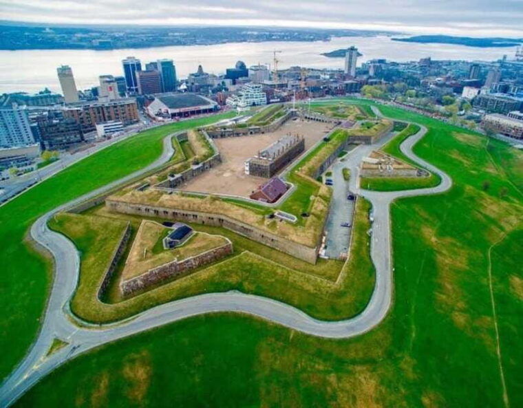 private-sightseeing-halifax-city-with-peggys-cove-visit