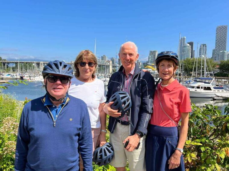 private-vancouver-sunset-bike-e-bike-tour