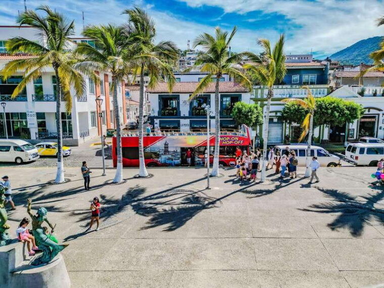 puerto-vallarta-hop-on-hop-off-city-bus-tour
