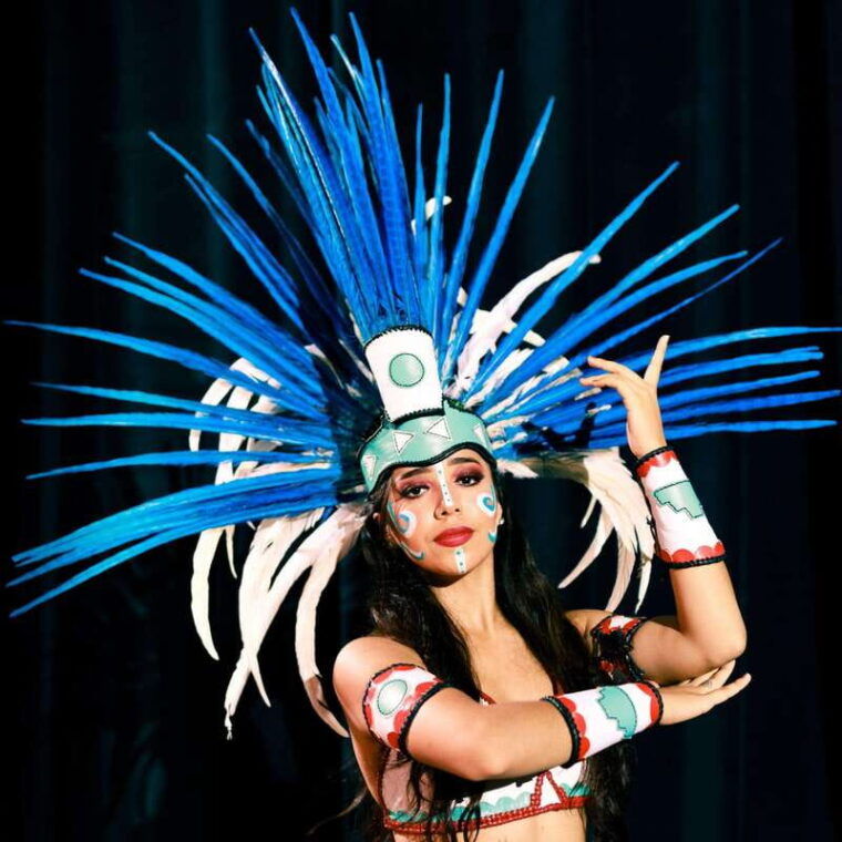 puerto-vallarta-mayahuel-live-show