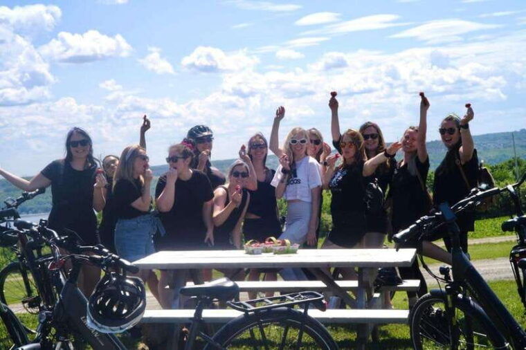 quebec-city-e-bike-tour-welcome-to-wendake