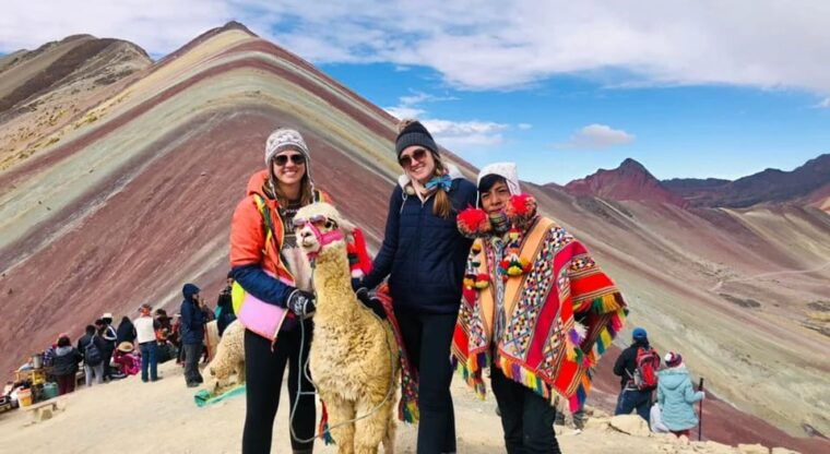 rainbow-mountain-horseback-riding-tour-buffet-lunch-3