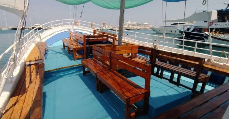 rhodes-pleasure-cruise-for-swimming-and-snorkeling