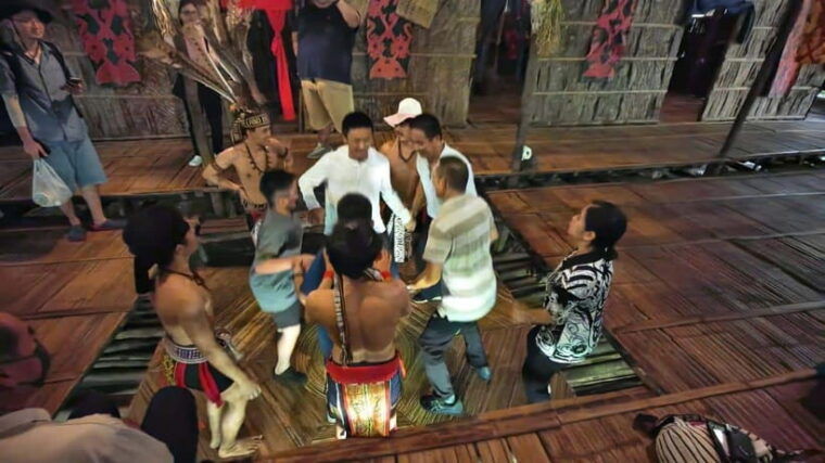 sabah-mari-mari-cultural-village-visit-with-lunch