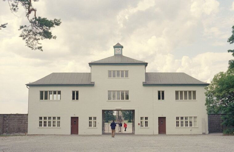 sachsenhausen-memorial-walking-tour-from-berlin
