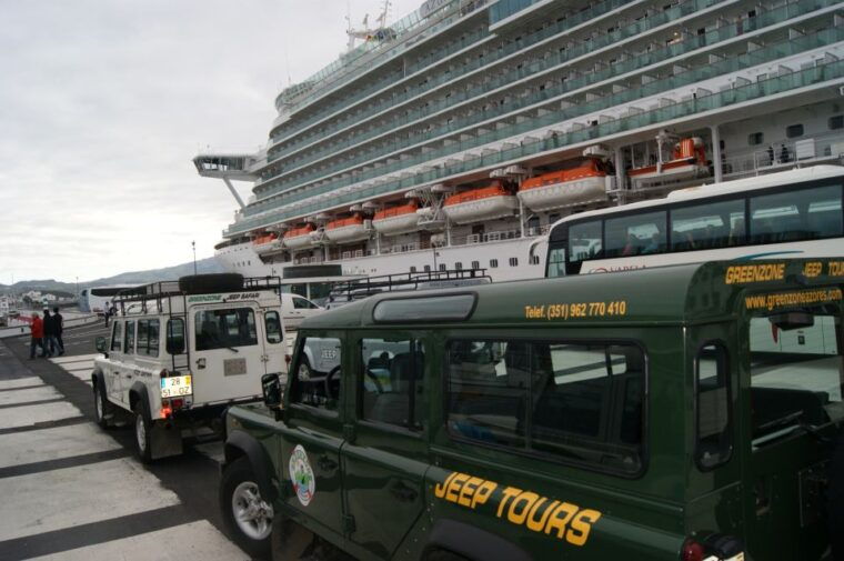 sao-miguel-azores-sete-cidades-half-day-jeep-tour