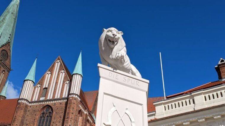 schwerin-old-town-highlights-self-guided-walk