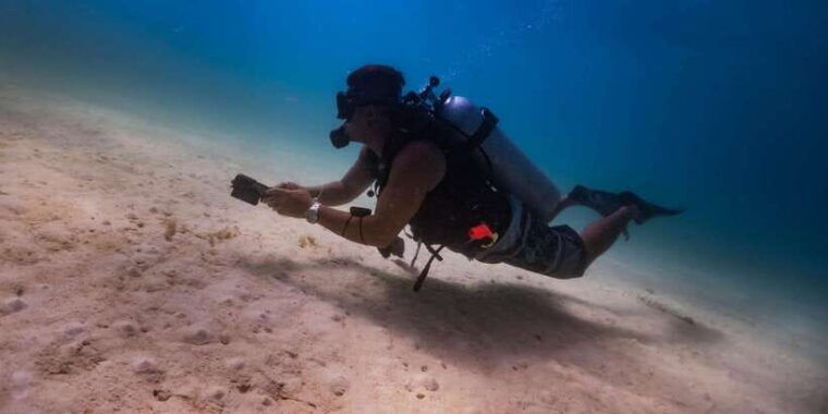 scuba-diving-in-boracay-ssi-open-water-certification
