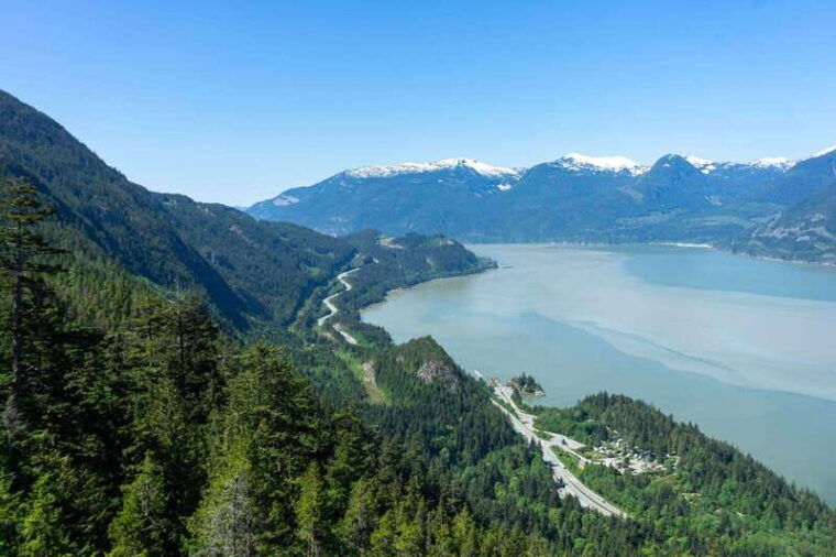 sea-to-sky-highway-whistler-the-sea-to-sky-gondola-tour