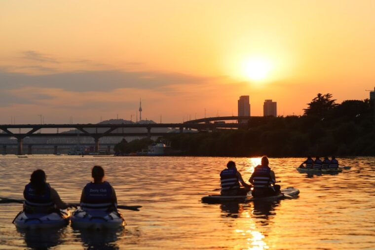 seoul-stand-up-paddle-board-sup-kayak-in-han-river