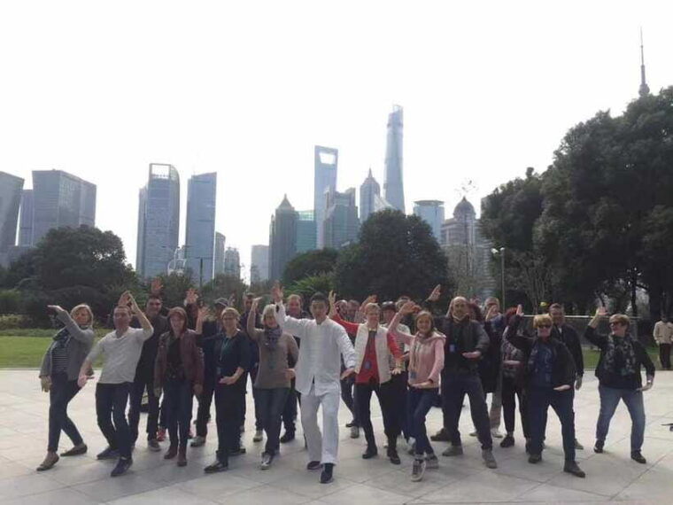 shanghaiwing-chun-kung-fu-in-shanghais-beautiful-park