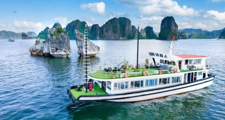 shore-excursion-halong-bay-day-cruise-from-halong-port