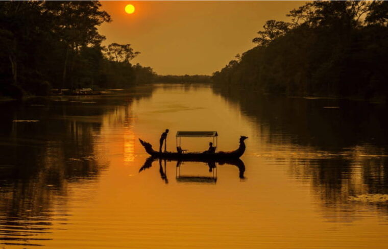 siem-reap-angkor-sunset-bike-boat-tour-w-drinks-snacks