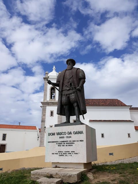 sines-tour-of-the-historic-center-museum-castle-of-sines