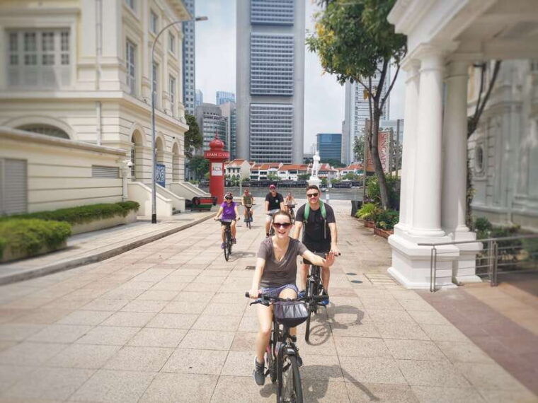 singapore-historical-half-day-bike-tour