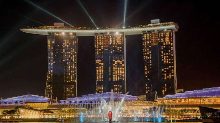 singapore-starry-night-cruise-garden-rhapsody-spectra