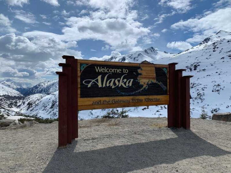 skagway-yukon-suspension-bridge-summit-tour-2