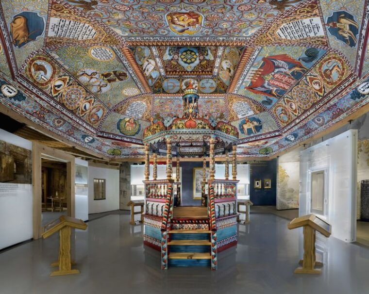 skip-the-line-polin-museum-warsaw-jewish-history-tour-2