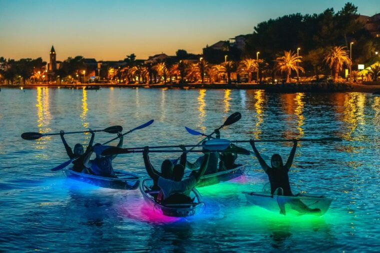 split-illuminated-evening-guided-kayaking-tour