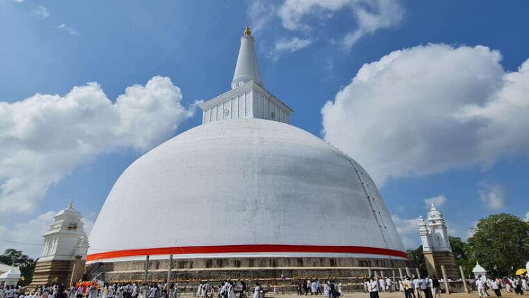 sri-lanka-3-day-top-temple-tour-to-the-cultural-triangle