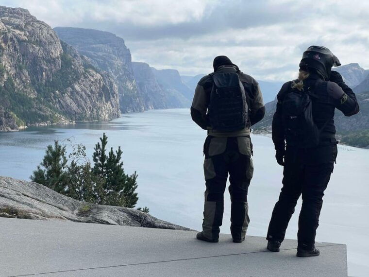 stavanger-5-day-guided-hiking-tour-to-preikestolen-and-more