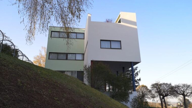 stuttgart-modern-architecture-nature-self-guided-walk