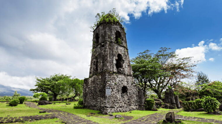 sumlang-lake-express-tour-with-cagsawa-ruins-by-zchedulista