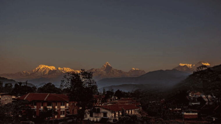 sunrise-breathtaking-views-of-fishtail-annapurna-peaks