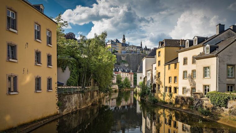 surprise-tour-of-luxembourg-with-a-local