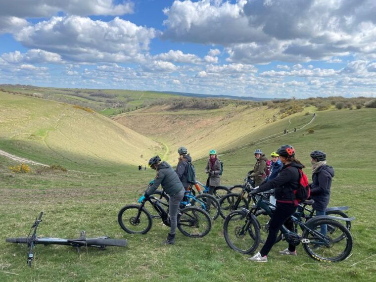 sussex-vineyard-tour-by-minibus-pick-up-and-drop-off