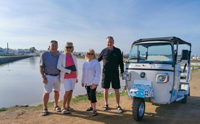 tavira-tuk-tuk-city-tour
