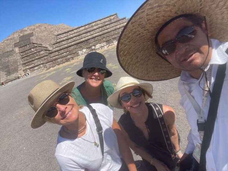 teotihuacan-pyramids-guided-walking-tour-2-hours