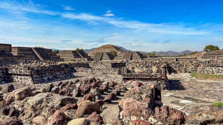 teotihuacan-pyramids-skip-the-line-ticket