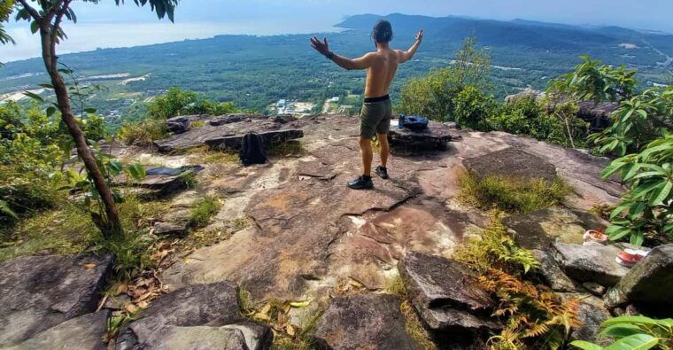 tien-son-dinh-1-day-trekking-tour-phu-quoc