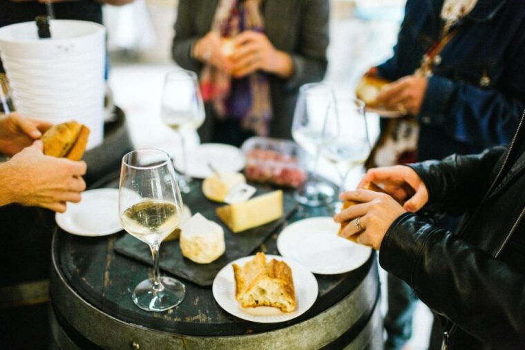 toulouse-victor-hugo-market-guided-food-tour-with-tastings