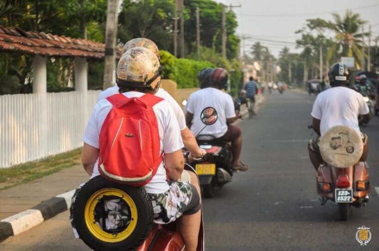 trincomalee-guided-scooter-city-tour