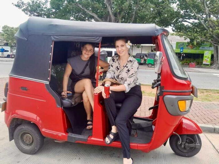 trincomalee-tuk-tuk-city-tour-with-a-guide