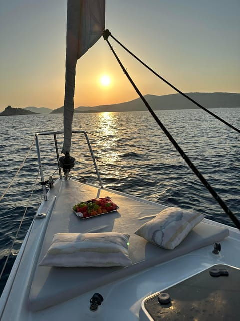 trogir-sunset-sailing