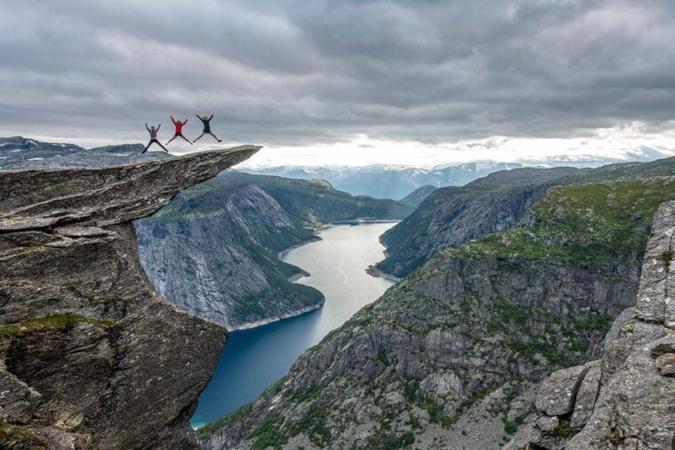 trolltunga-trolltunga-summer-hike