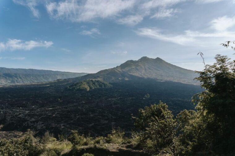 ubud-downhill-cycling-with-volcano-rice-terraces-and-meal