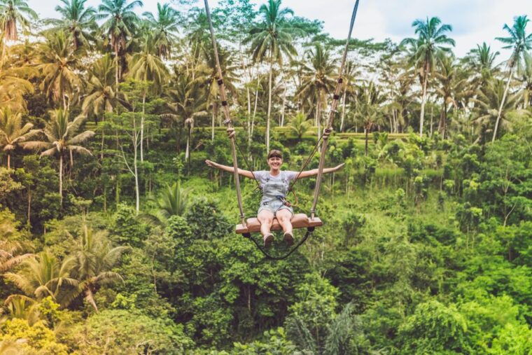 ubud-floating-breakfast-jungle-swing-spa-romantic-tour