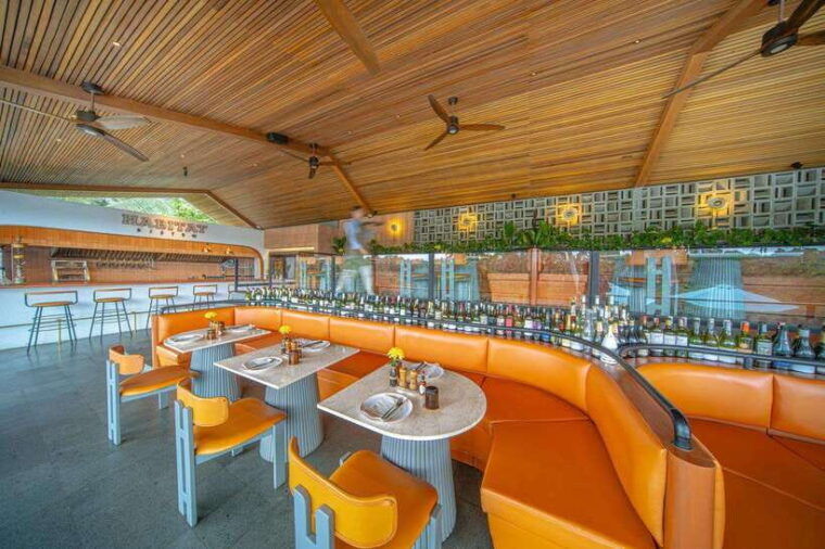 ubud-monkey-forest-habitat-bistro-dining-experience