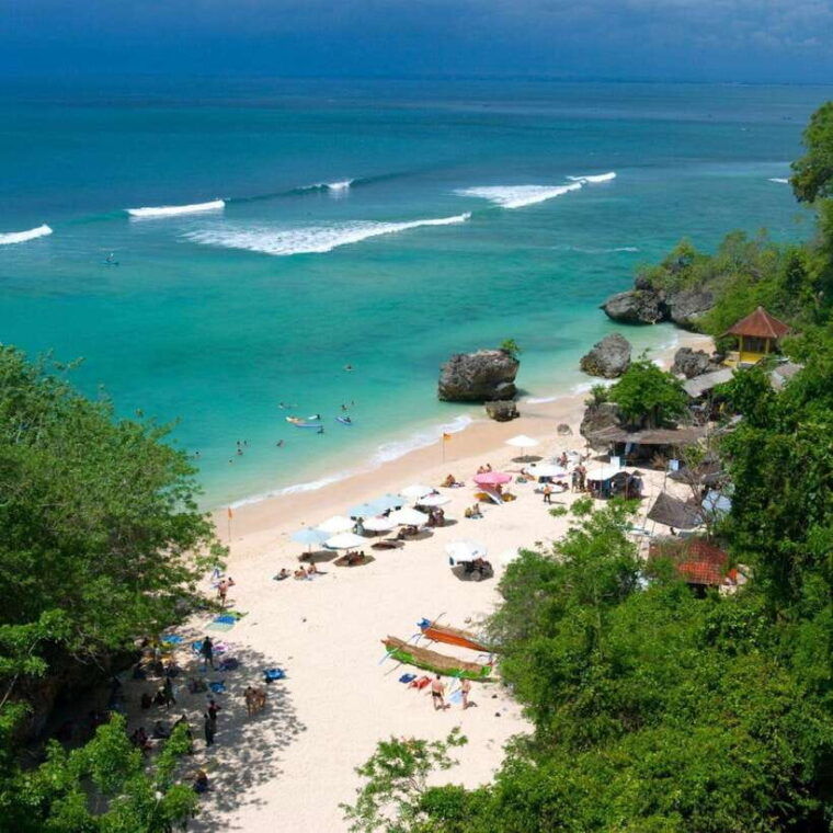 uluwatu-temples-kecak-dance-with-breathtaking-views