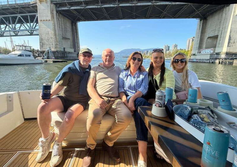vancouver-2-hour-luxury-yacht-cruise-for-adults-only