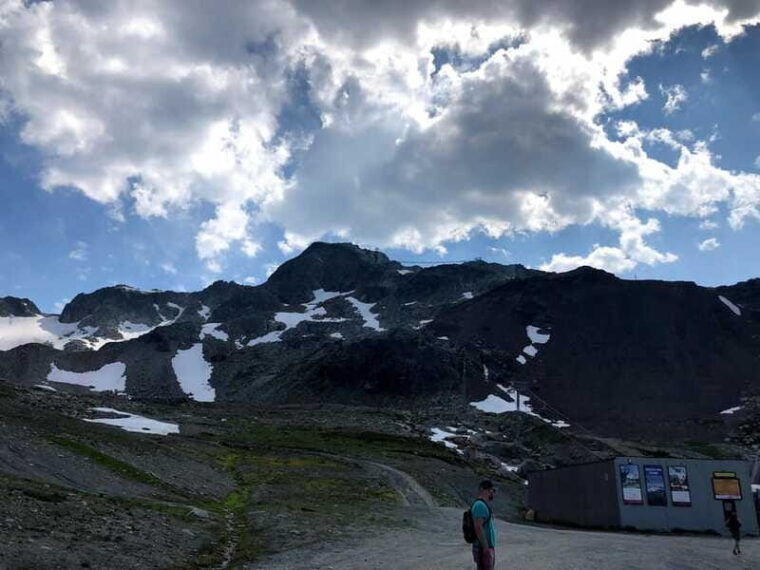 vancouver-city-tour-with-look-out-and-whistler-highlights
