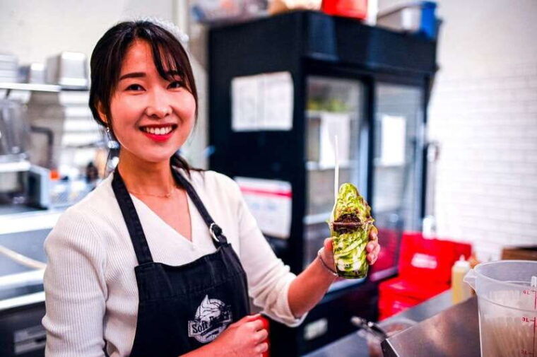 vancouver-guided-food-and-city-history-tour