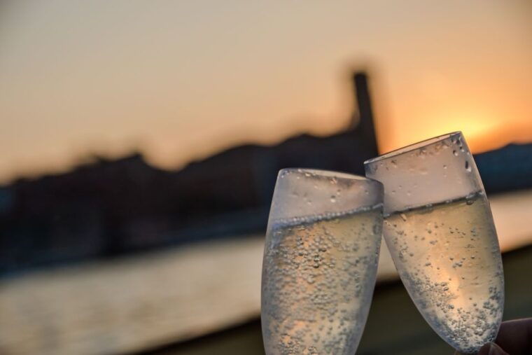 venice-sunset-cruise-by-typical-venetian-boat-2