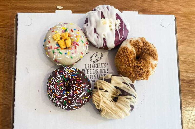 victoria-delicious-donut-adventure-by-underground-donut-tour