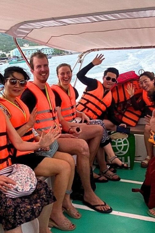 vip-tour-3-islands-nha-trang-mud-bath